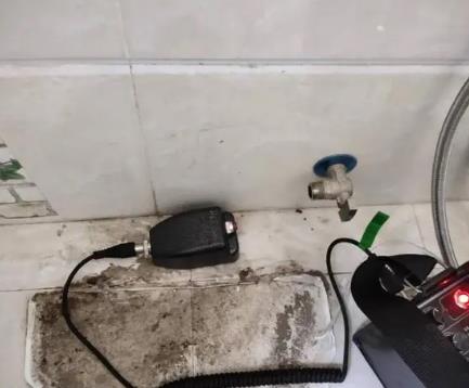 内黄屋顶漏水维修公司分享下卫生间漏水的危害及解决方法